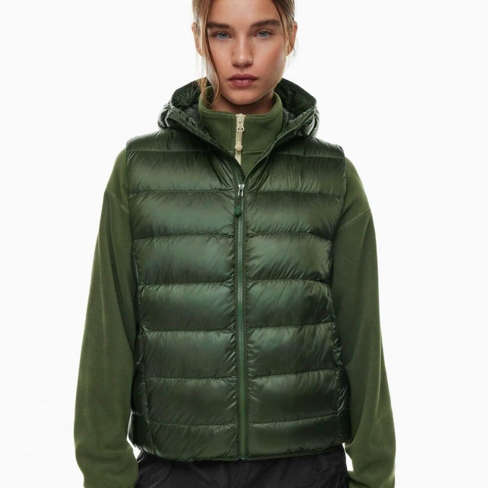 Aritzia The Little Puff™ Vest with Hood in Green